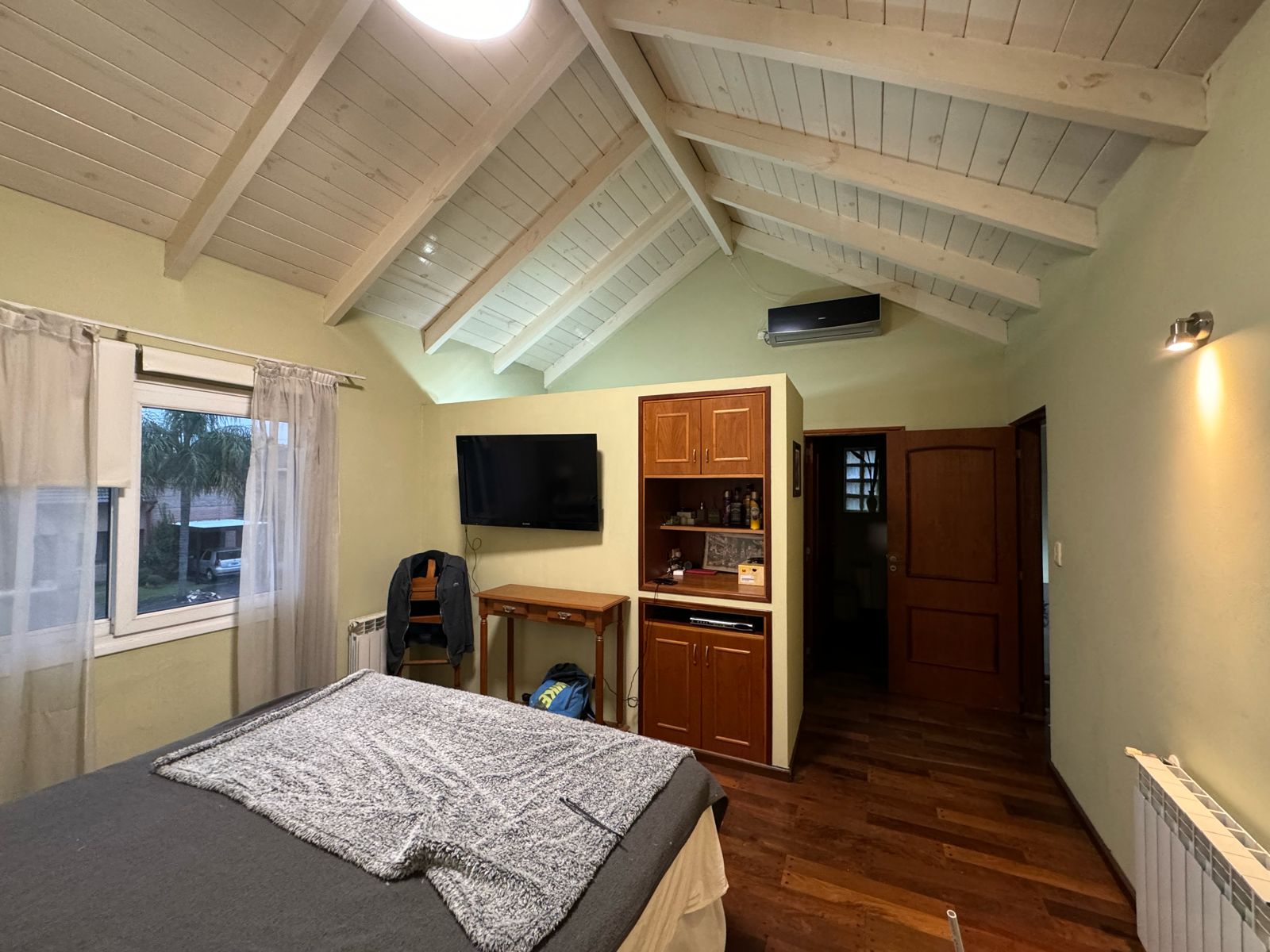 TEJAS DEL SUR 1 - CASA EN VENTA CON PILETA APTA CREDITO