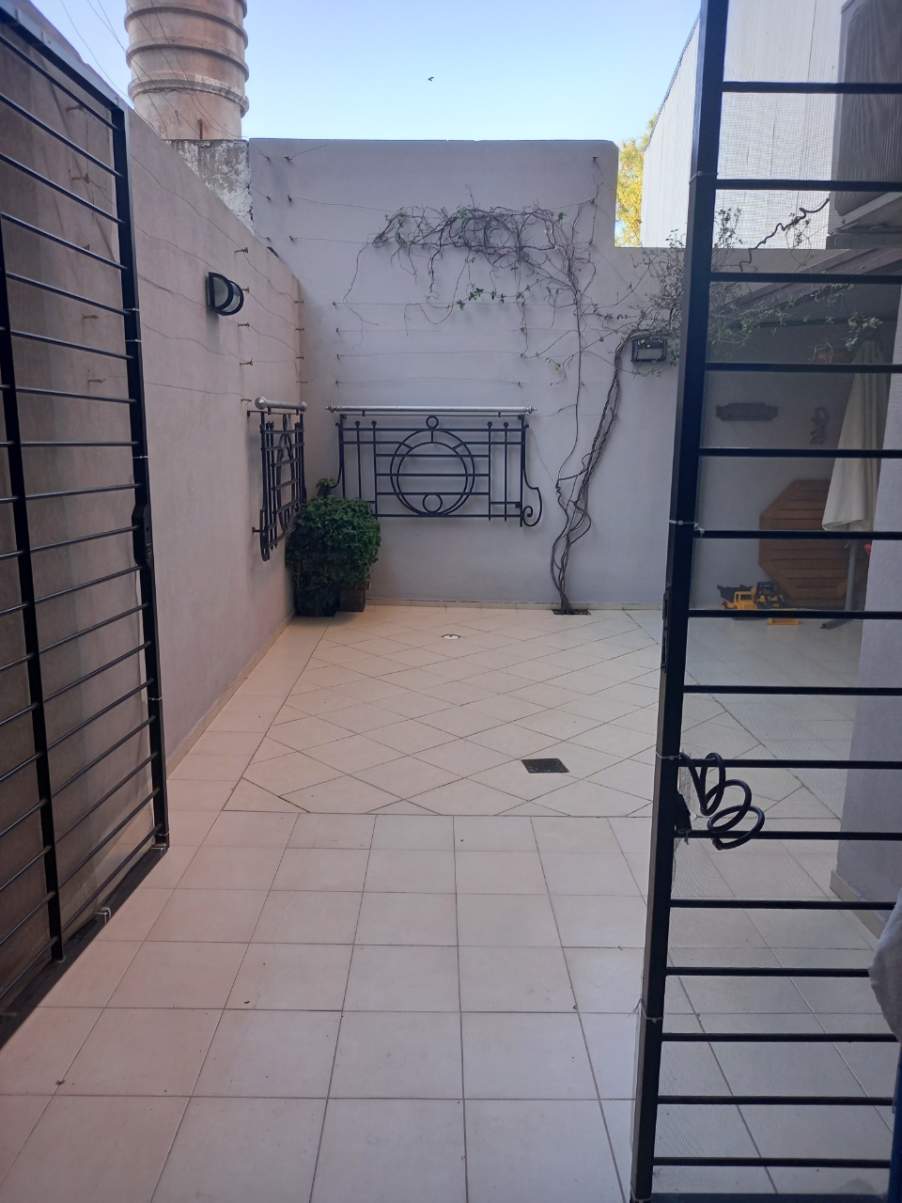 vendo departamento en barrio cofico