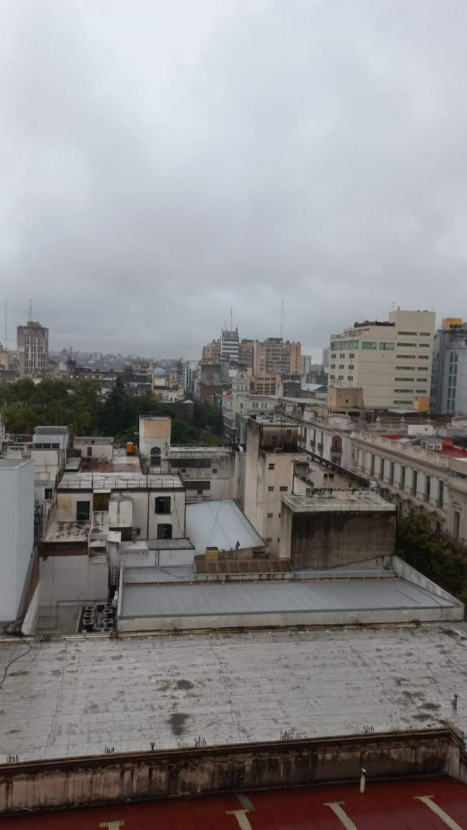 VENTA DEPARTAMENTO 2 DORMITORIOS MAS DEPENDENCIA CENTRO GALERIA AMES