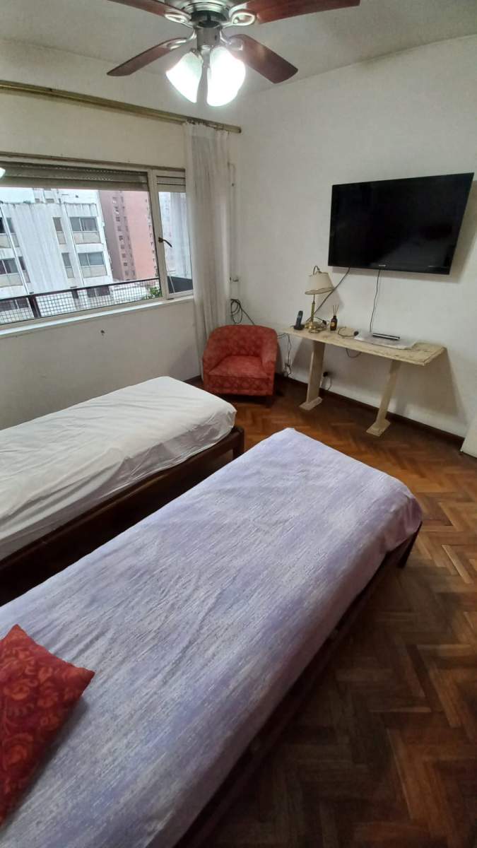 VENTA DEPARTAMENTO 2 DORMITORIOS MAS DEPENDENCIA CENTRO GALERIA AMES