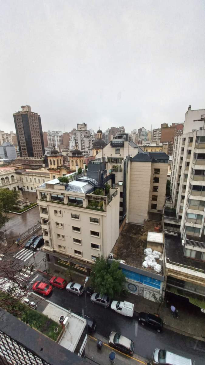 VENTA DEPARTAMENTO 2 DORMITORIOS MAS DEPENDENCIA CENTRO GALERIA AMES