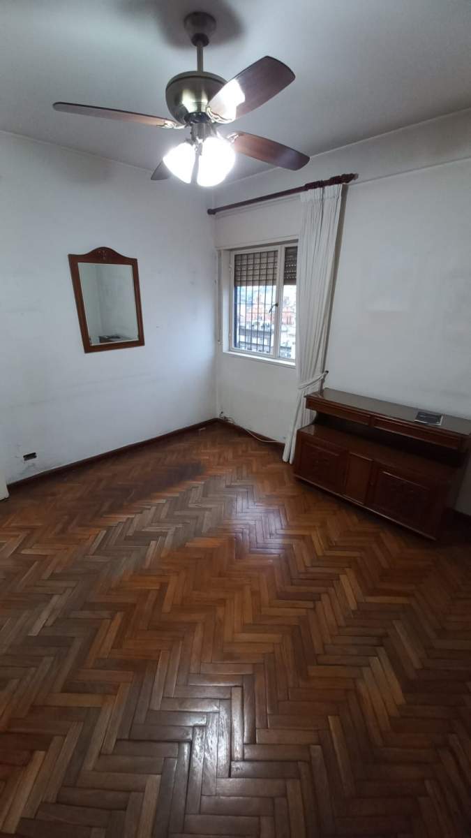 VENTA DEPARTAMENTO 2 DORMITORIOS MAS DEPENDENCIA CENTRO GALERIA AMES