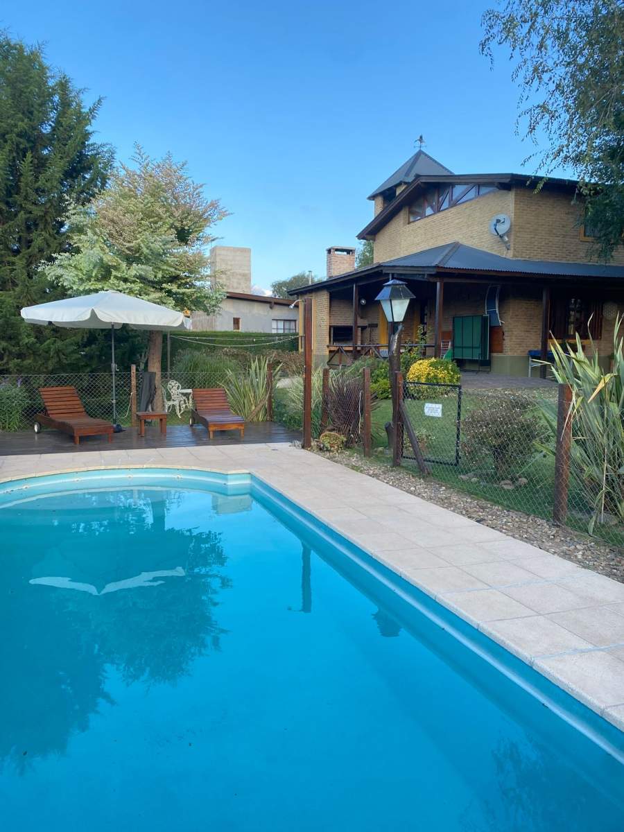 Re tasadas!!! Venta de dos casa aptas para el turismo en Los Reartes. Con escritura!!!