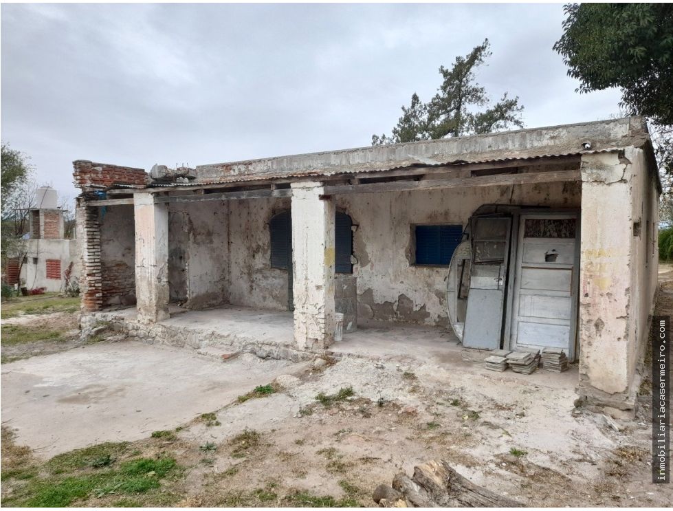 CASA PARA RECICLAR EN BARRIO SATYTA. ANISACATE.