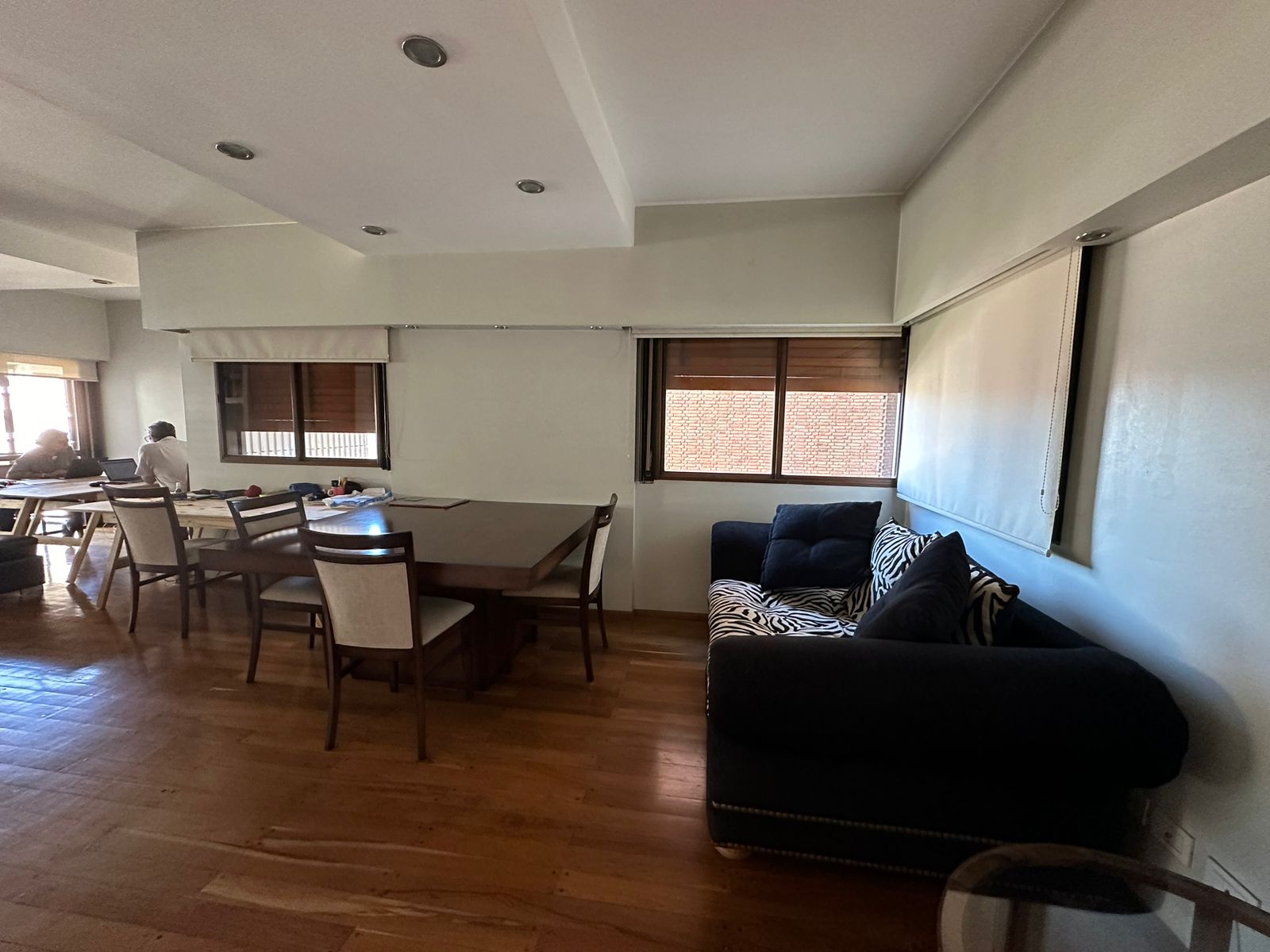 Nueva Córdoba - Chacabuco al 700 - Venta Dpto. 2 Dorm.