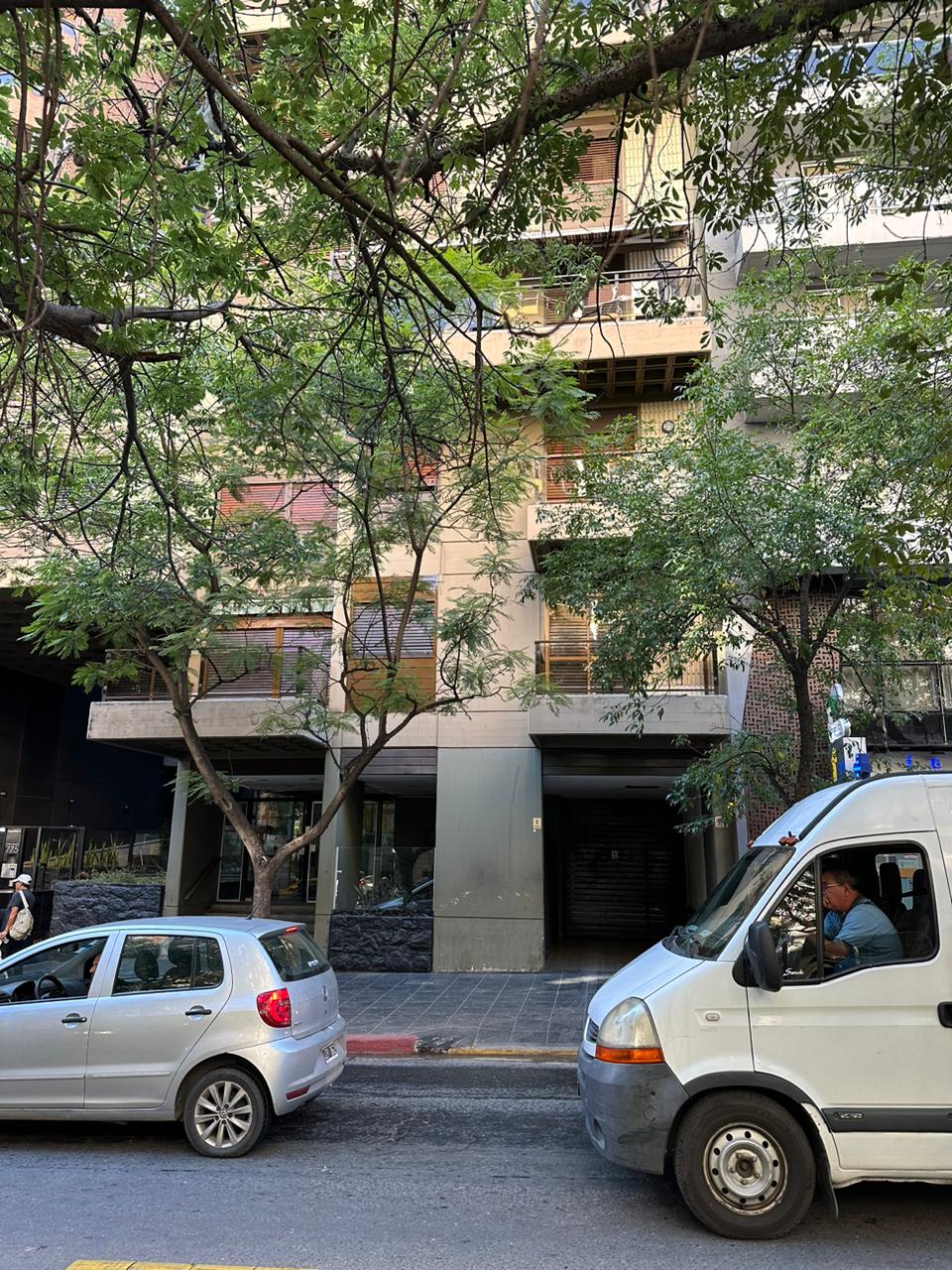 Nueva Córdoba - Chacabuco al 700 - Venta Dpto. 2 Dorm.