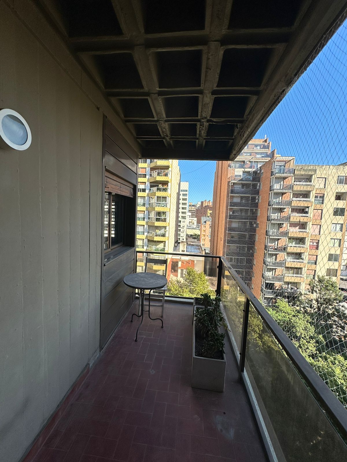 Nueva Córdoba - Chacabuco al 700 - Venta Dpto. 2 Dorm.