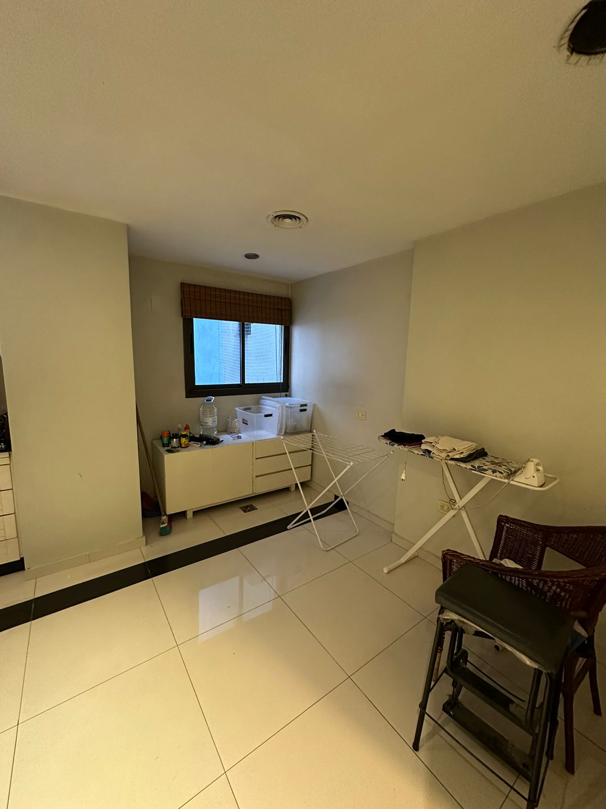 Nueva Córdoba - Chacabuco al 700 - Venta Dpto. 2 Dorm.