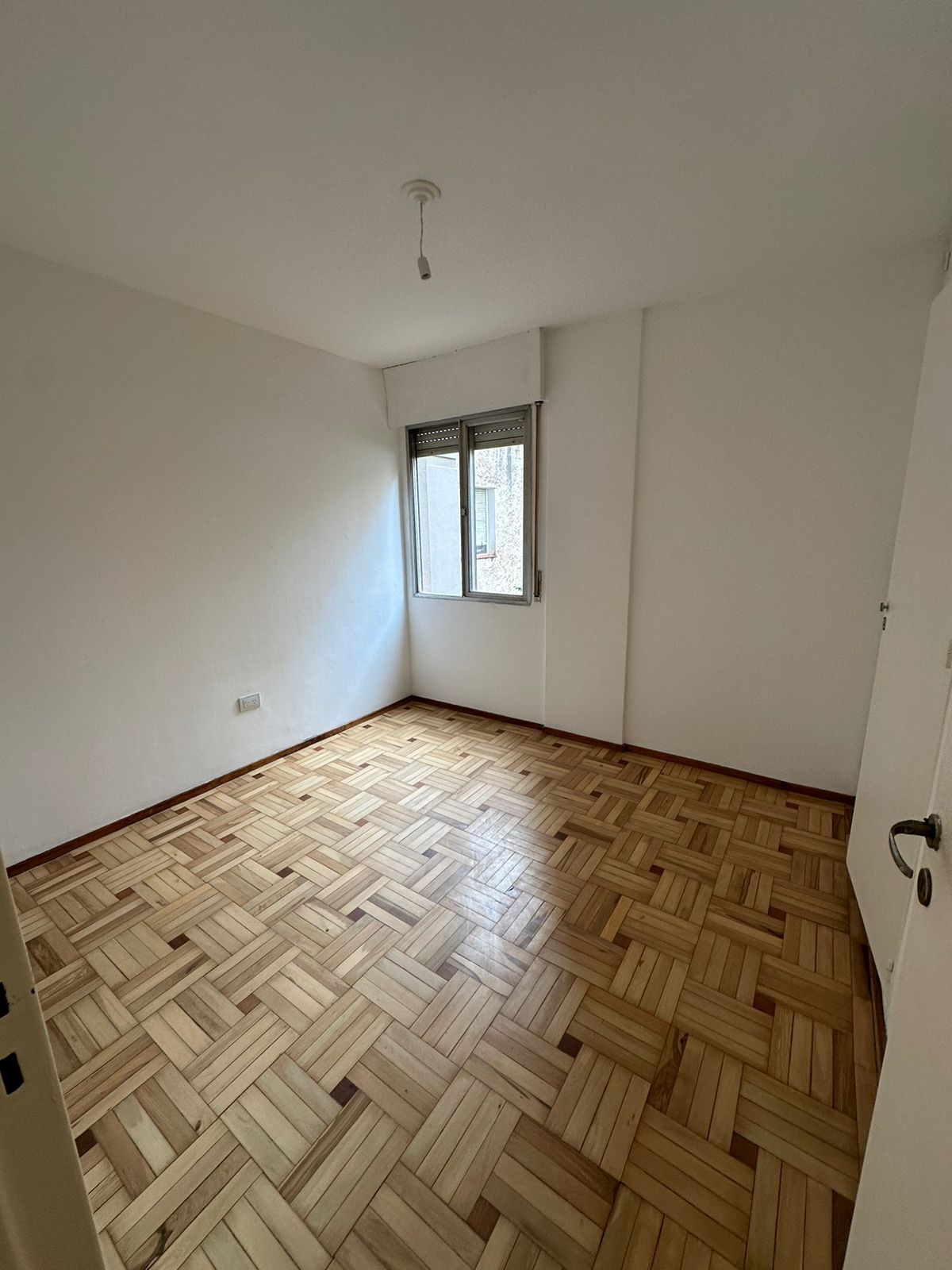 Nueva Córdoba - Venta Dpto. 3 Dorm. Con cochera