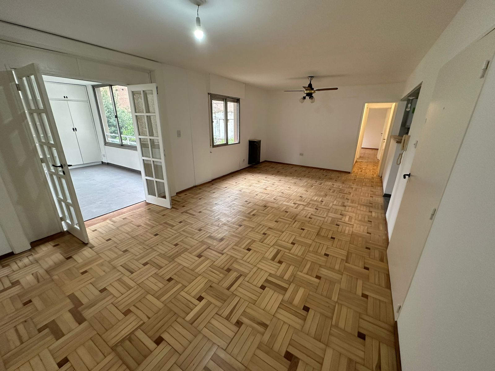 Nueva Córdoba - Venta Dpto. 3 Dorm. Con cochera