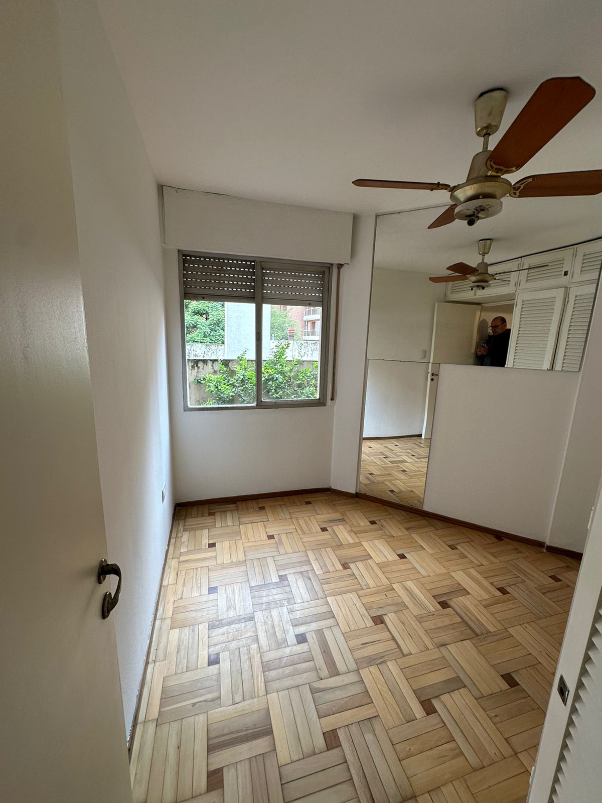 Nueva Córdoba - Venta Dpto. 3 Dorm. Con cochera