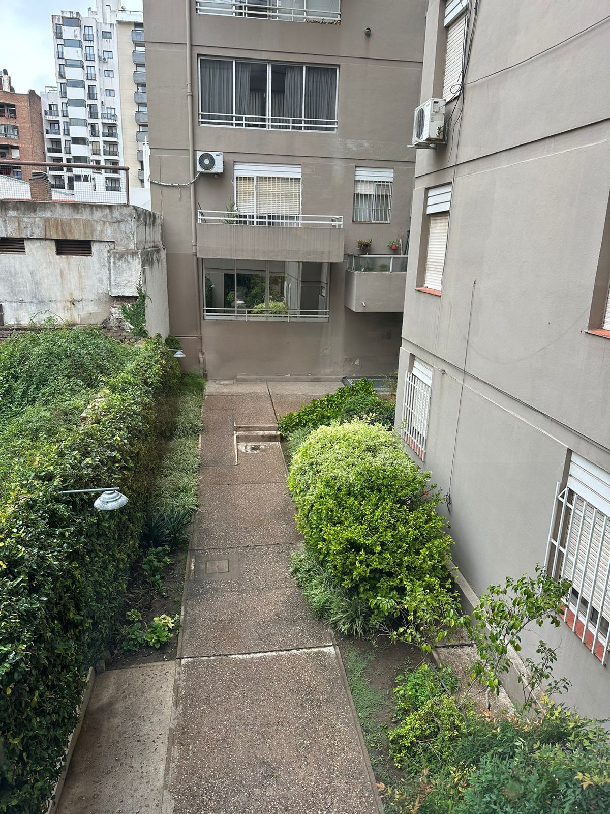 Nueva Córdoba - Venta Dpto. 3 Dorm. Con cochera
