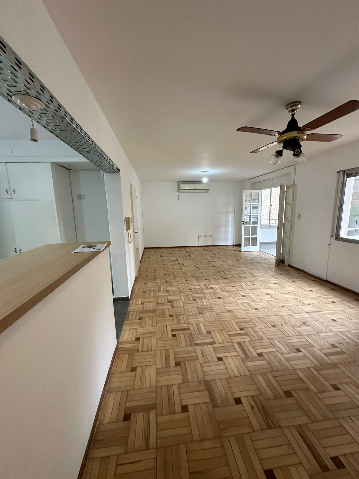 Nueva Córdoba - Venta Dpto. 3 Dorm. Con cochera