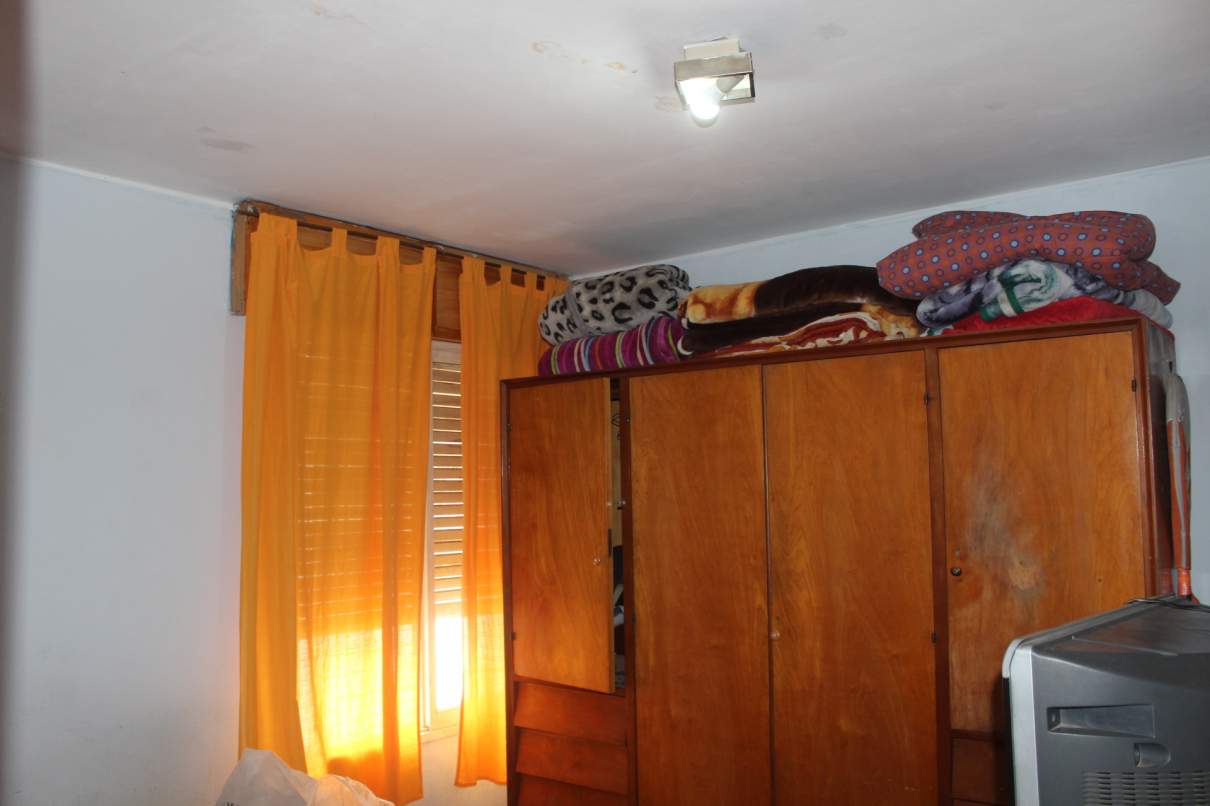 Se vende casa de dos dormitorios y departamento con un dormitorio, a metros del centro de La Falda, 