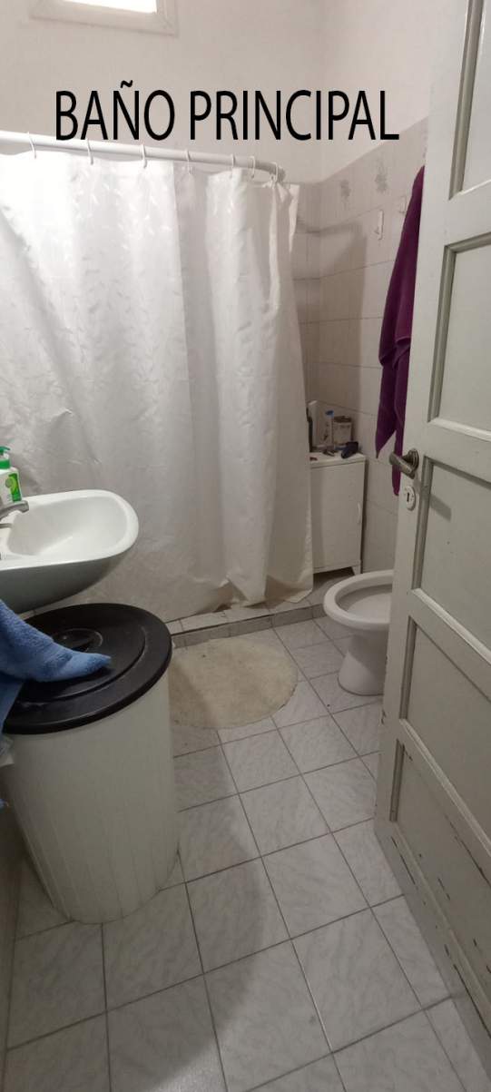 VENDO CASA EN VECINAL EX CUARTELES