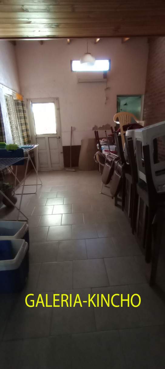 VENDO CASA EN VECINAL EX CUARTELES