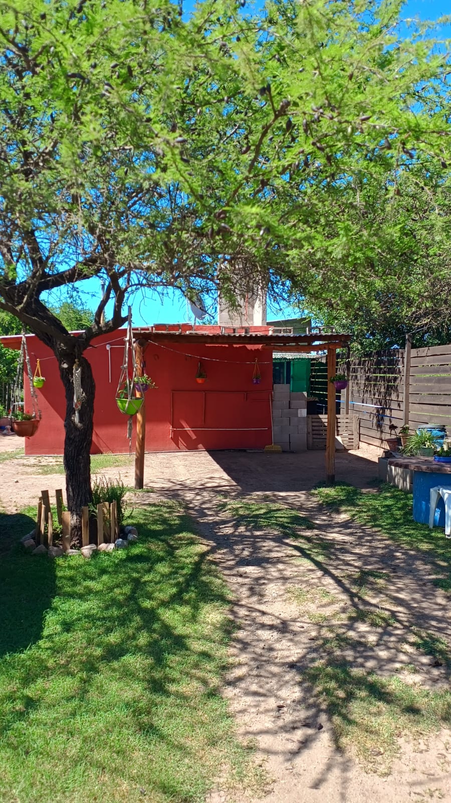 Unquillo casa una planta de 3 dormitorios dos baños