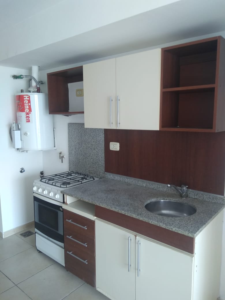 OB SALGUERO 144, LOFT MUY AMPLIO, FRENTE CON BALCON, IMPECABLE