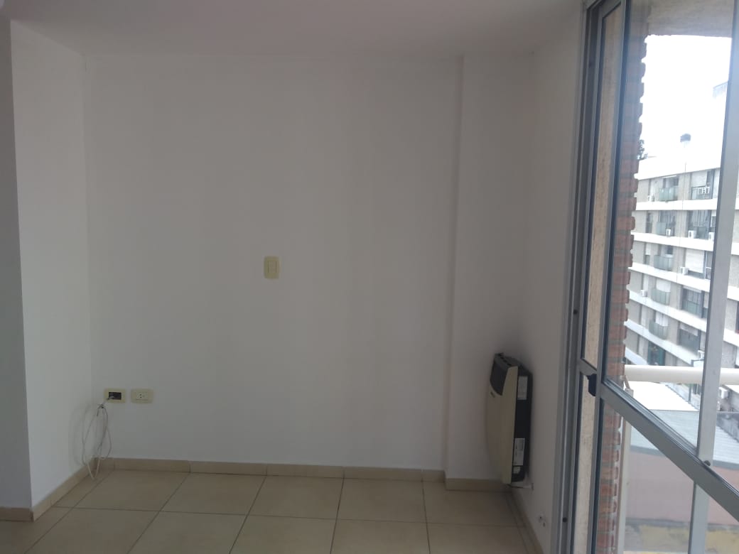 OB SALGUERO 144, LOFT MUY AMPLIO, FRENTE CON BALCON, IMPECABLE