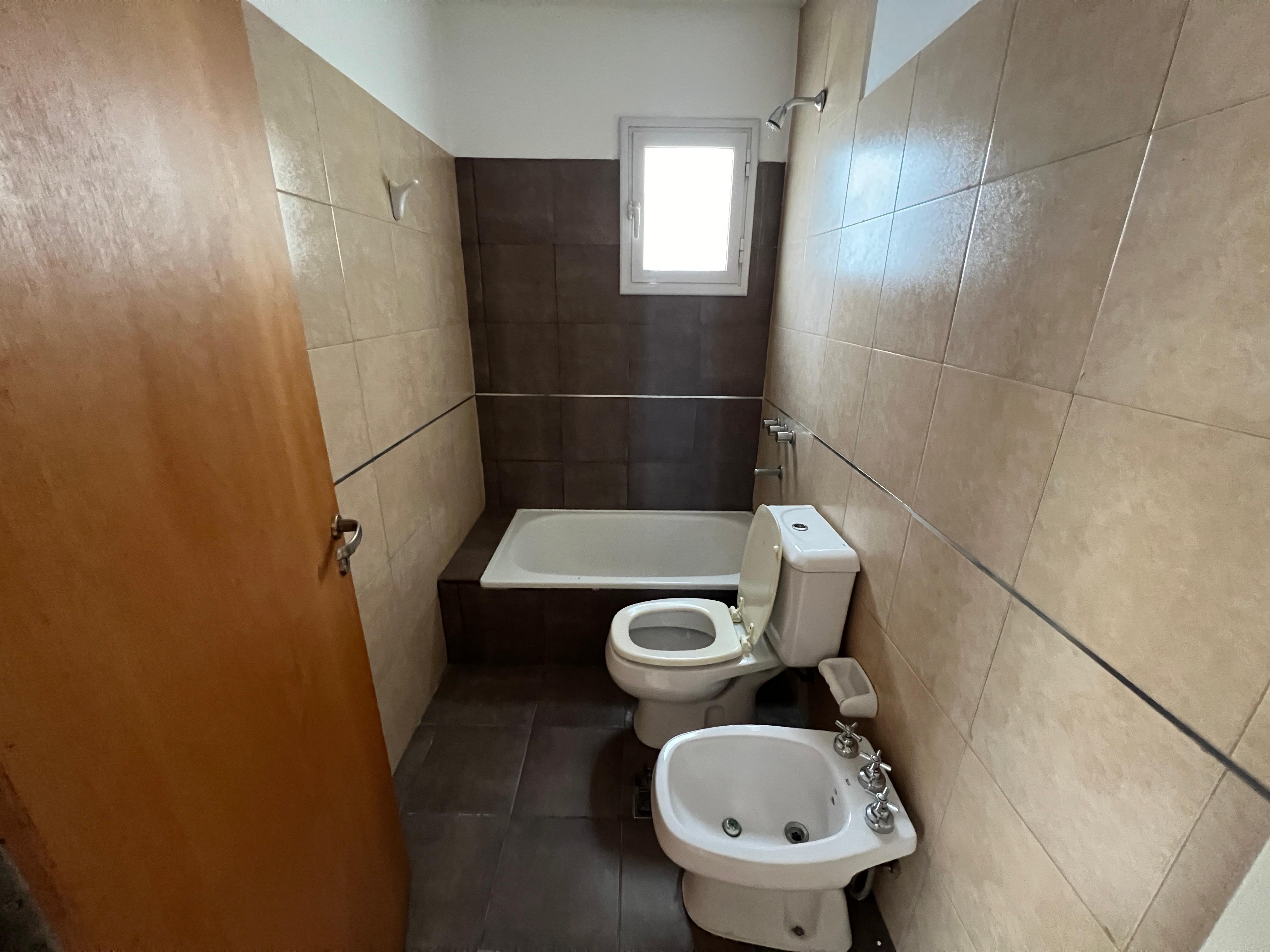 EXCELENTE DUPLEX 2 DORMITORIOS NUEVA CORDOBA ! !