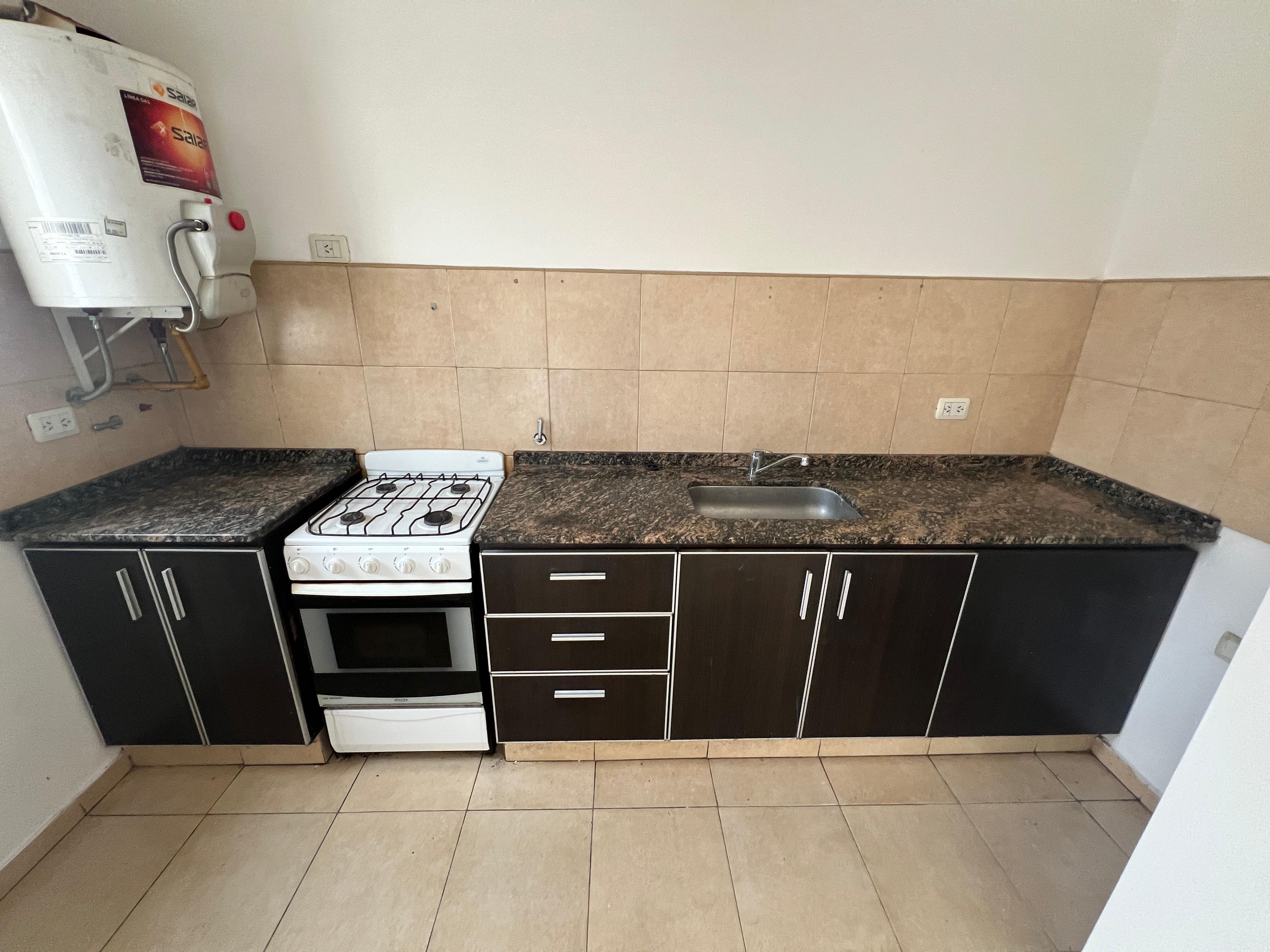 EXCELENTE DUPLEX 2 DORMITORIOS NUEVA CORDOBA ! !