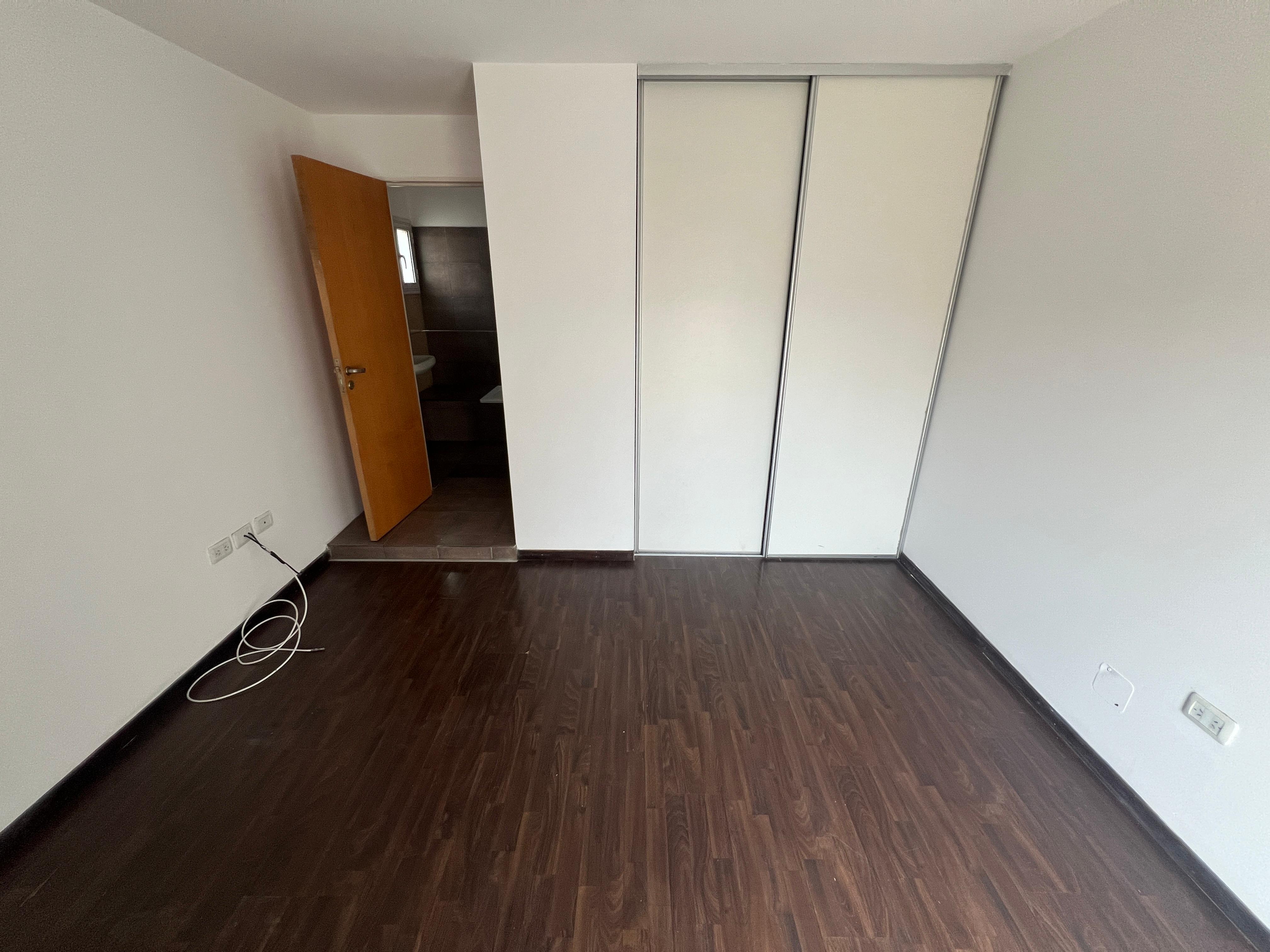 EXCELENTE DUPLEX 2 DORMITORIOS NUEVA CORDOBA ! !
