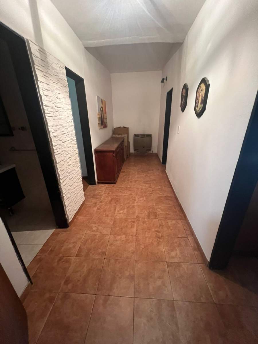 VENTA CASA QUINTAS DE ARGUELLO 3Dorm - Pileta - Gran Patio