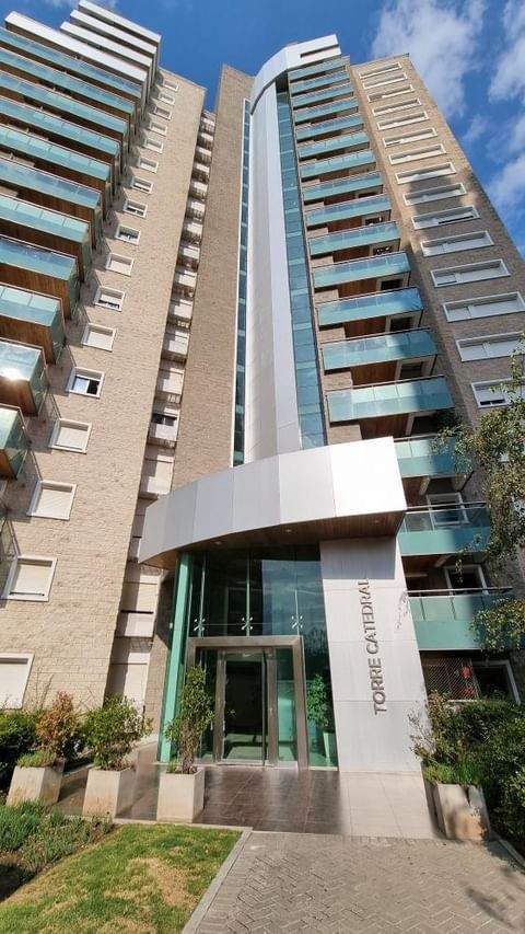 ALTO VILLA SOL . 3 DORM , DOS BAÑOS, TORRE CATEDRAL. CON COCHERA