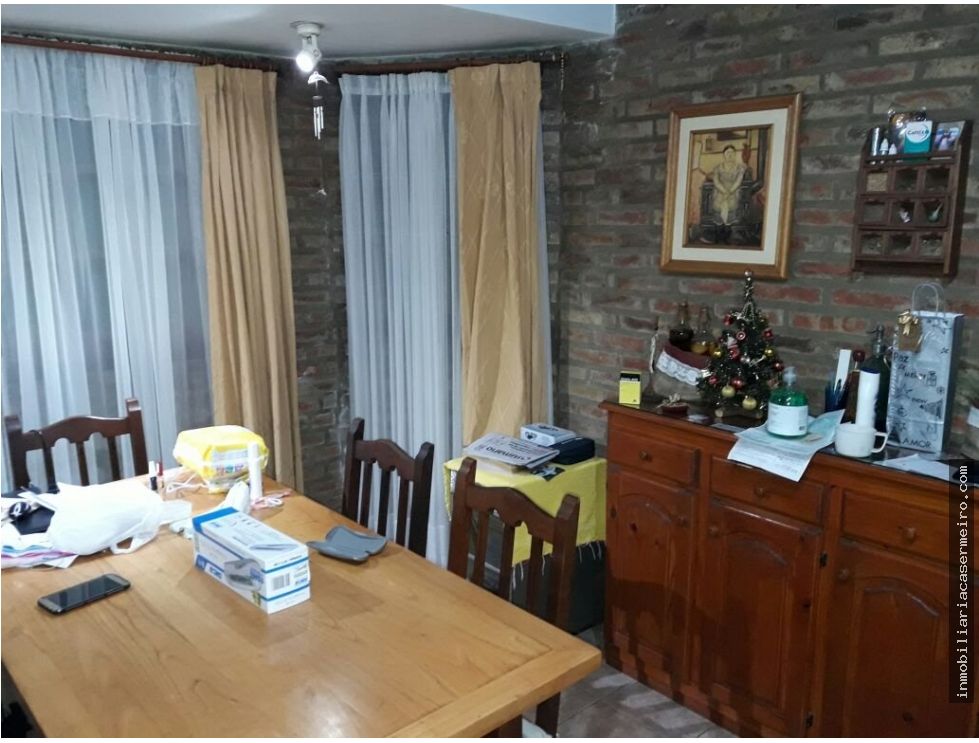 GRAN CASA EN VILLA LA BOLSA.