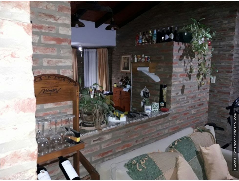 GRAN CASA EN VILLA LA BOLSA.