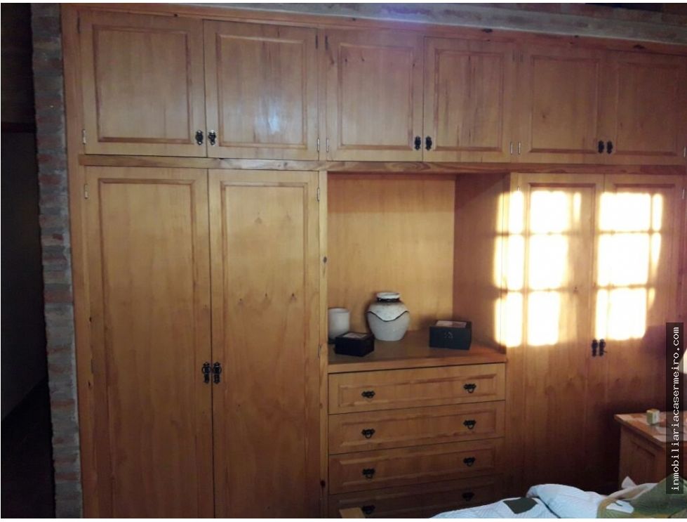 GRAN CASA EN VILLA LA BOLSA.