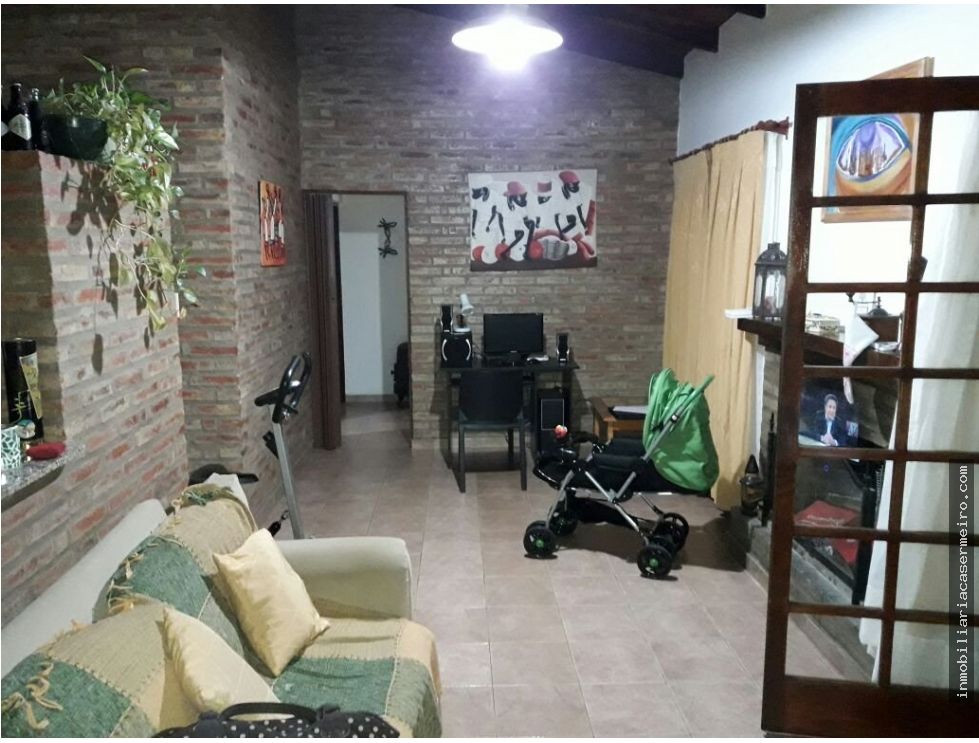 GRAN CASA EN VILLA LA BOLSA.