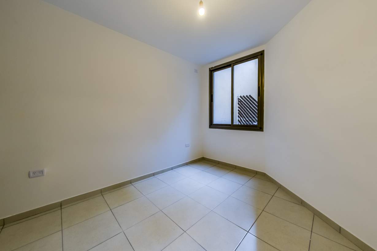 Dpto. a Estrenar - Un dormitorio - Patio - Terraza - B Centro.