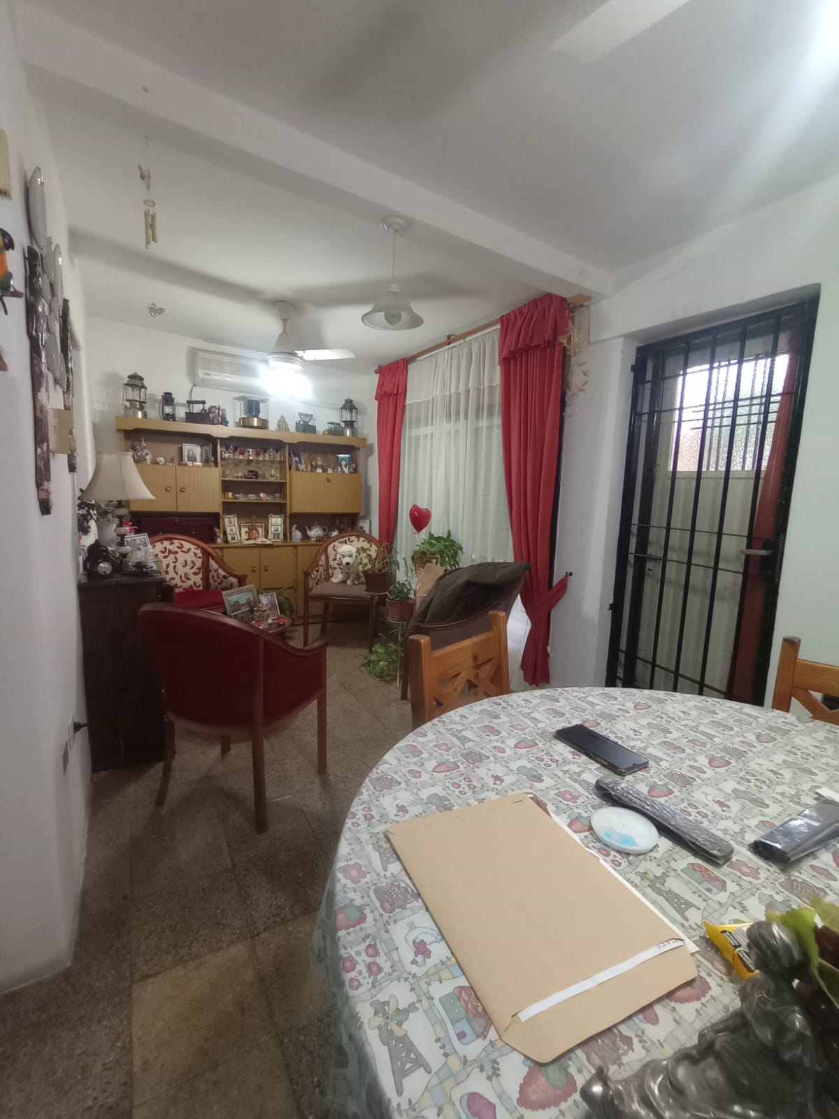 Casa de 2 dorm. en venta en Alto Alberdi - A metros de Maestro Vidal- NO APTA CREDITO