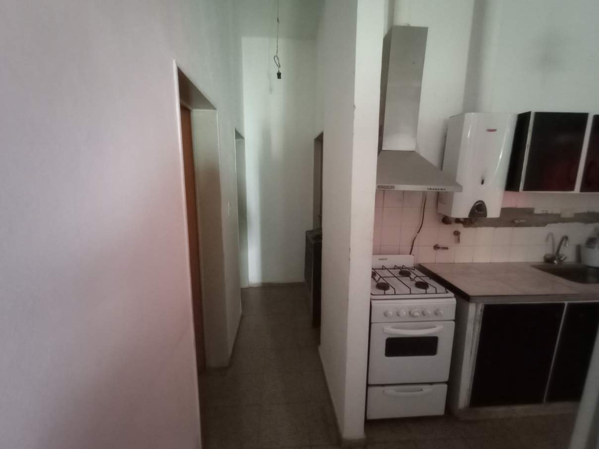 SE VENDE CASA DE DOS DORMITORIOS EN BARRIO ALBERDI RIO CUARTO