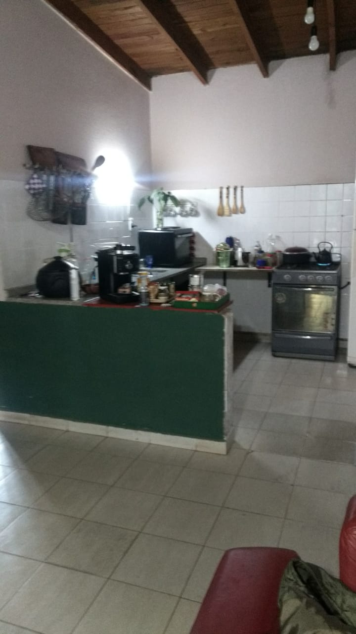 VENDO OPORTUNIDAD!! CASA EN UNQUILLO A POCAS CUADRAS DEL CENTRO SOBRE ASFALTO, MUY BUENA ZONA!!