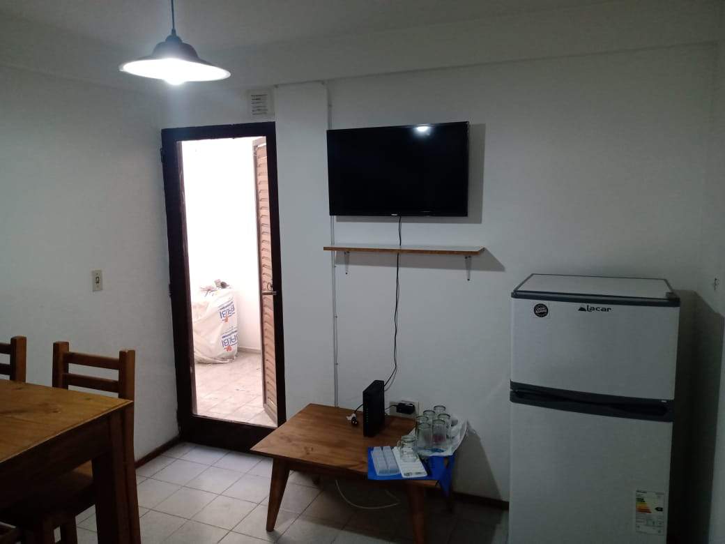 VENDO: DPTO 1 DORMITORIO C- PATIO - B° ALBERDI