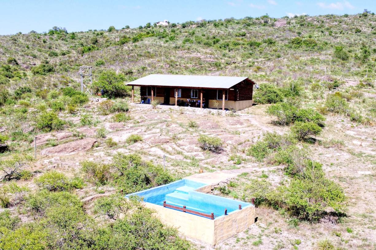 VENDO: TERRENO CON DOS CABAÑAS EN ESPEJO - CABALANGO