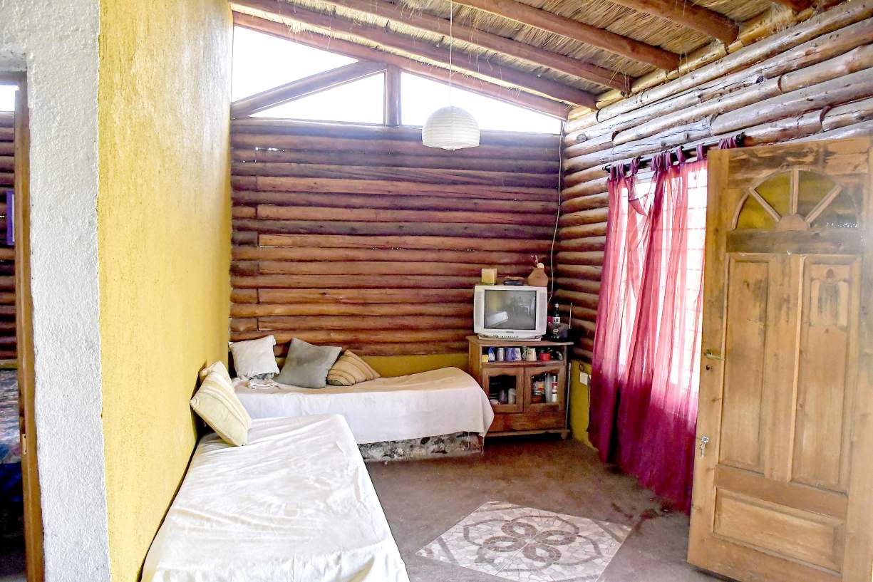 VENDO: TERRENO CON DOS CABAÑAS EN ESPEJO - CABALANGO