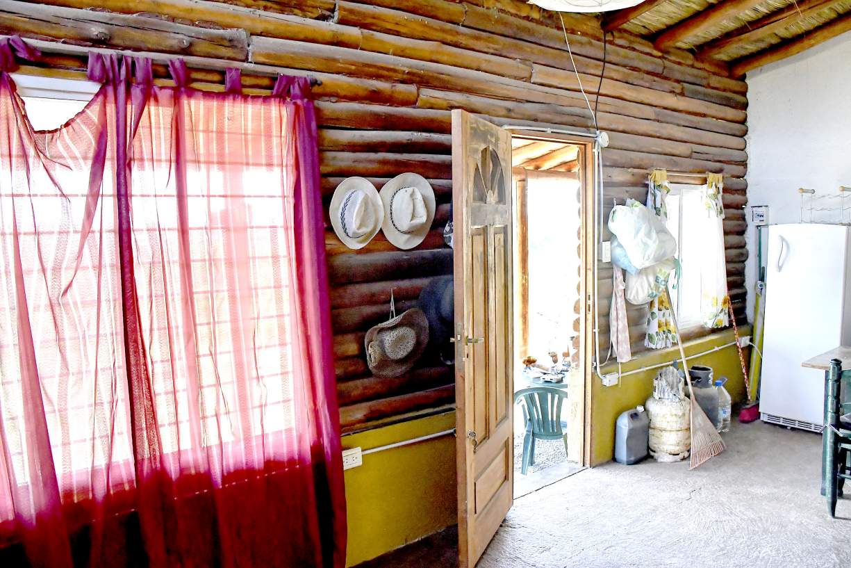 VENDO: TERRENO CON DOS CABAÑAS EN ESPEJO - CABALANGO