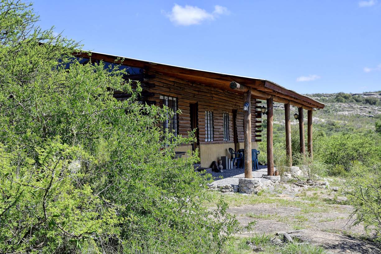 VENDO: TERRENO CON DOS CABAÑAS EN ESPEJO - CABALANGO