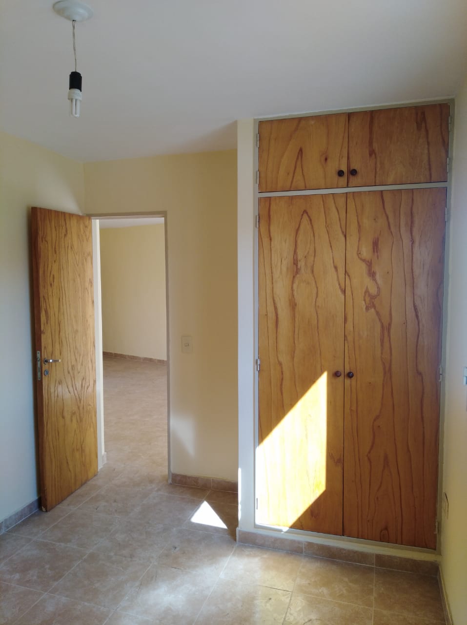 DEPTO DE 2 DORM. A LA VENTA - ORGAZ N 227 CASI ESQ COLN