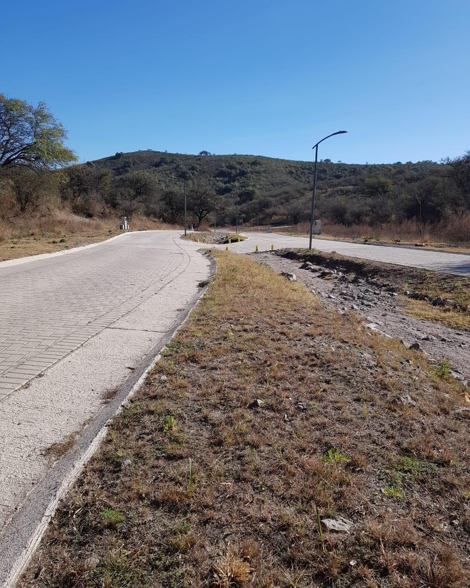 VENDO LOTE EN LA DESEADA