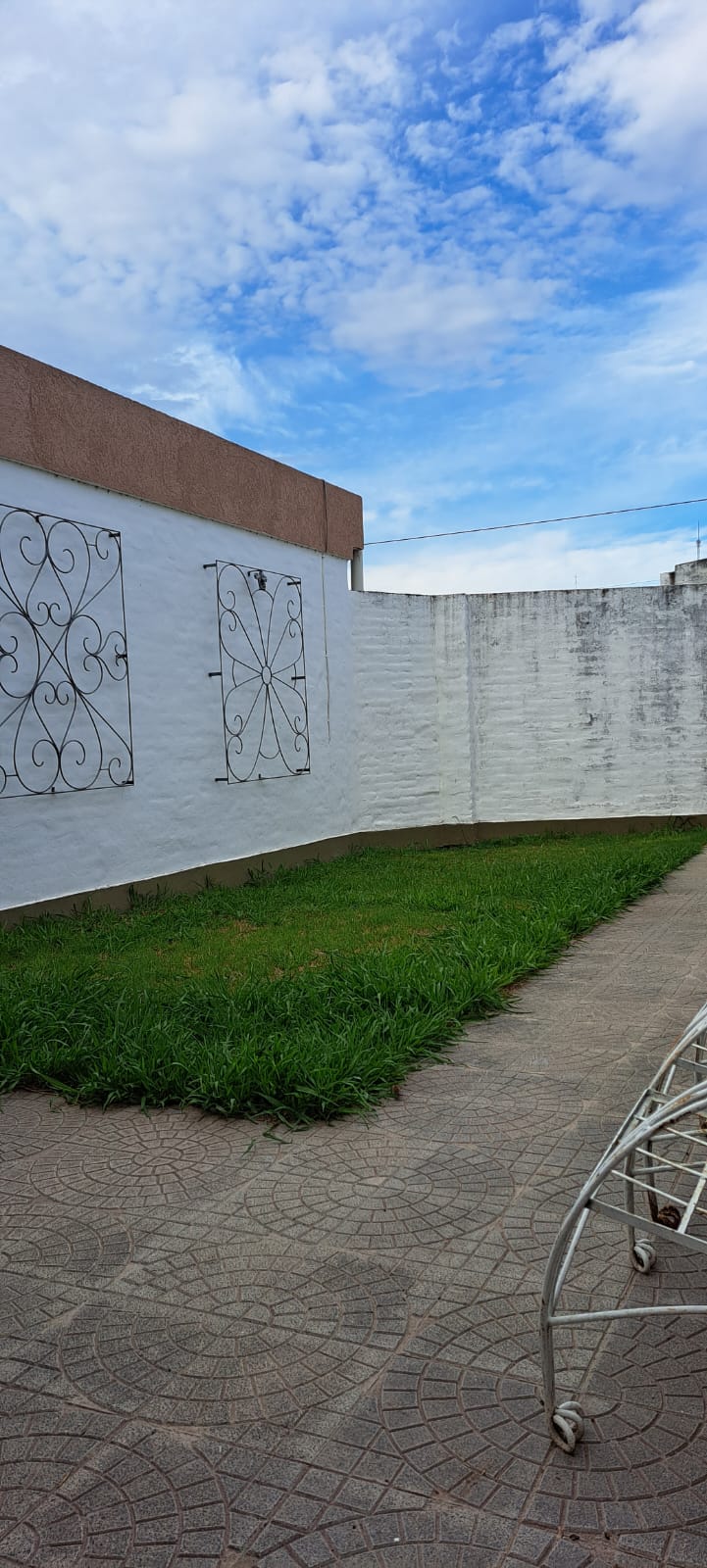 SR vende casa Marques, 3 dorm. Apto Cred