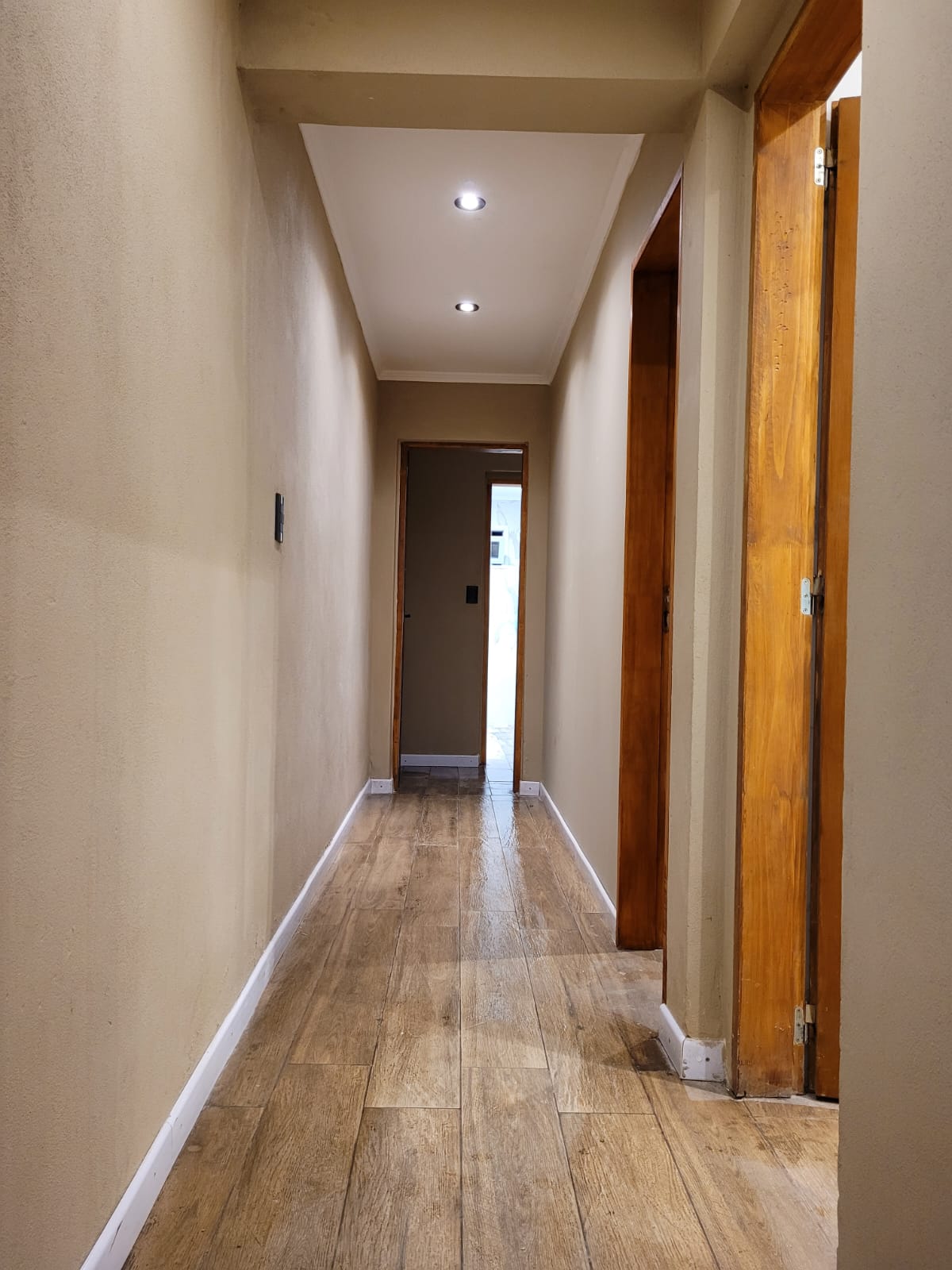 VENDO CASA EN BELLA VISTA BARRIO CERRADO RIO CEBALLOS, OPORTUNIDAD CASA A ESTRENA!!!!