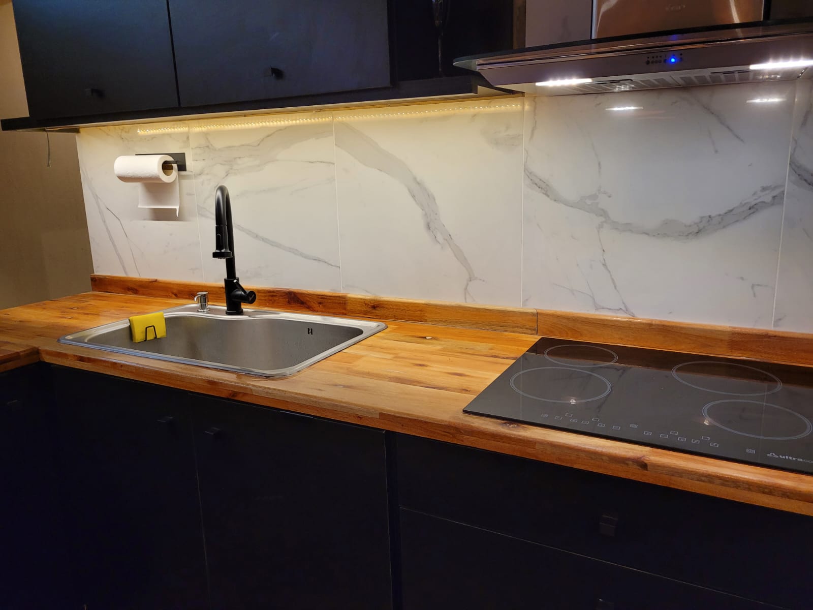 VENDO CASA EN BELLA VISTA BARRIO CERRADO RIO CEBALLOS, OPORTUNIDAD CASA A ESTRENA!!!!