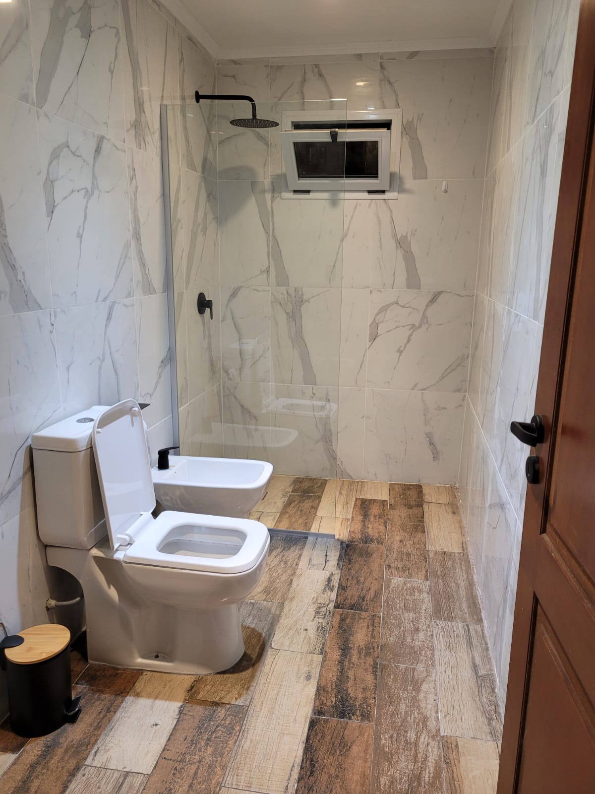 VENDO CASA EN BELLA VISTA BARRIO CERRADO RIO CEBALLOS, OPORTUNIDAD CASA A ESTRENA!!!!