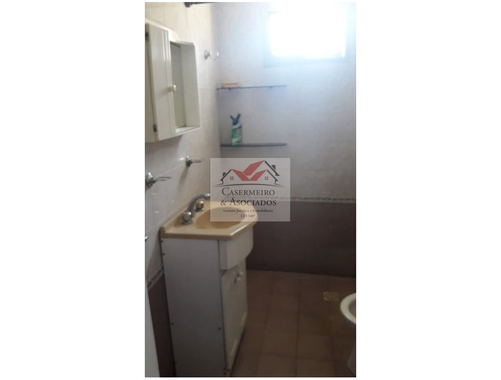 CASA EN BARRIO LA RIVERA. ANISACATE.