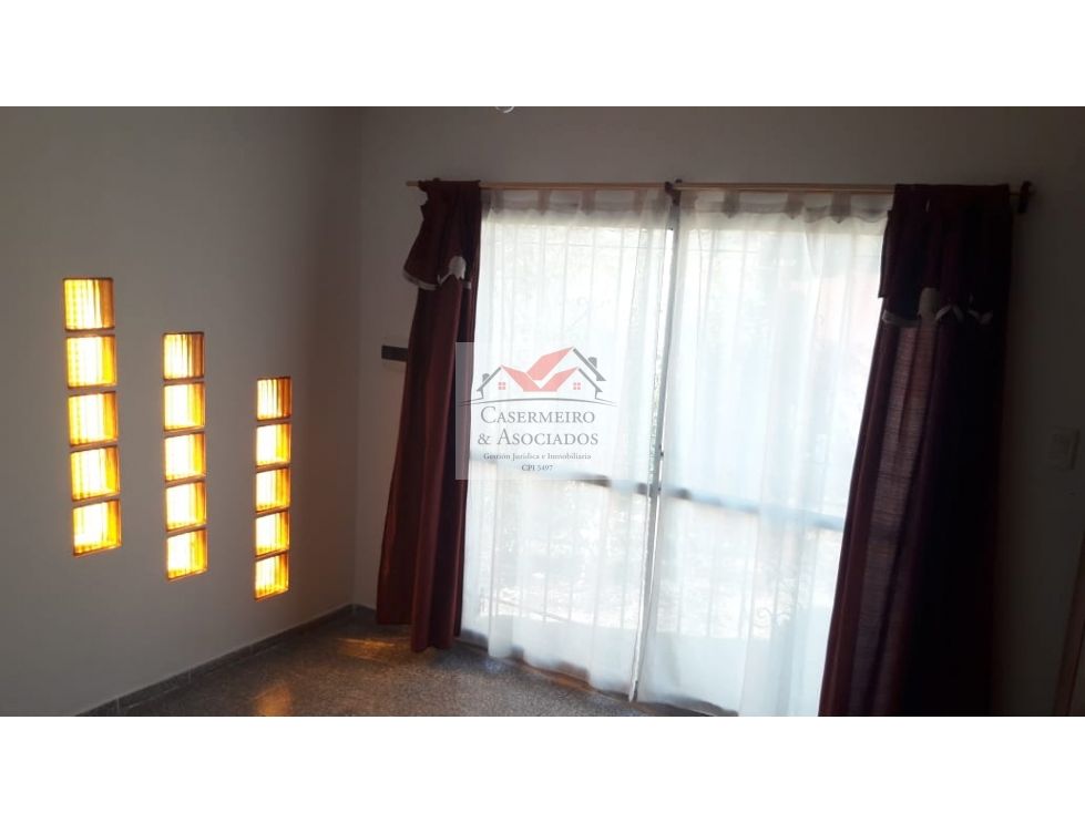 CASA EN BARRIO LA RIVERA. ANISACATE.