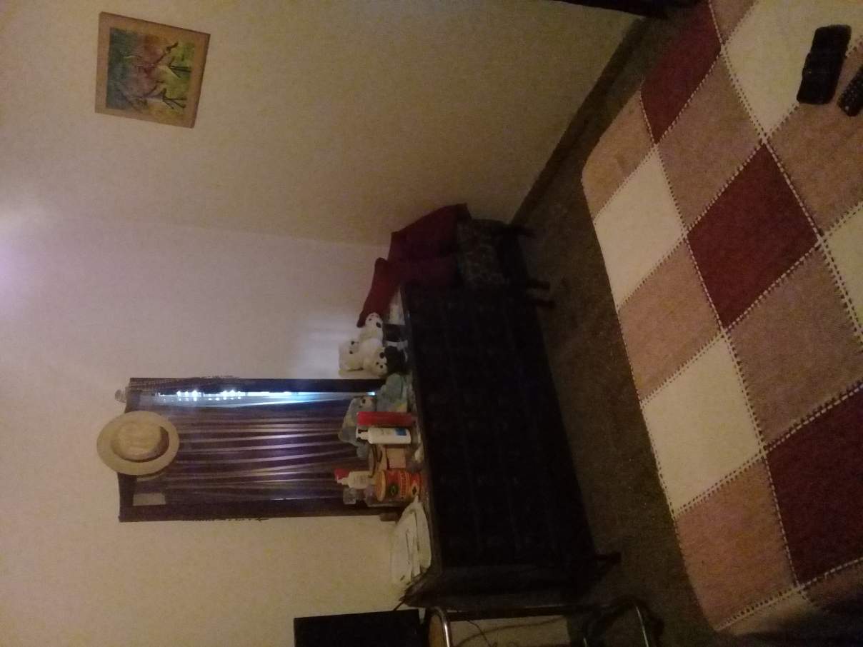 VENDO OPORTUNIDAD CASA EN UNQUILLO!! IMPECABLE PROPIEDAD CON PILETA MUY CERCA DEL CENTRO DE UNQUILLO